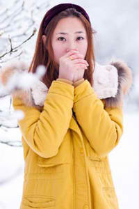 山村野花香