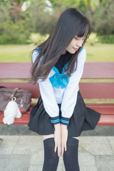 女人扒开的小泬高潮喷水小说